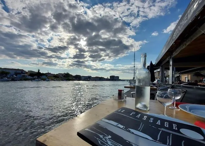 D’exception En Centre Sur Quai Appartement